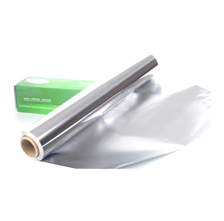 An aluminium domus foil volvit liquores, ut adipe, oleum, et aquam in cibo?